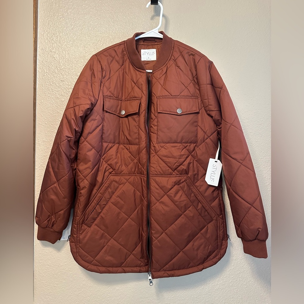 Stylus quilted puffer women’s coat. Size S. New with tags.